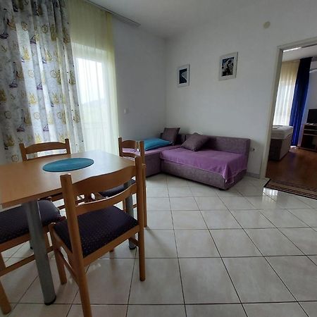 Apartmani Vukovic Kaprije Kültér fotó