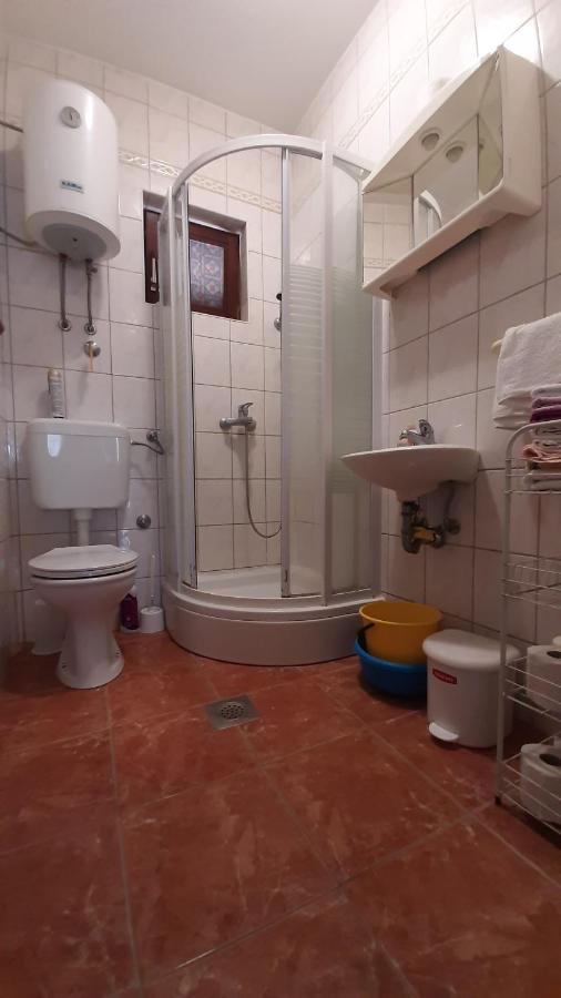 Apartmani Vukovic Kaprije Kültér fotó