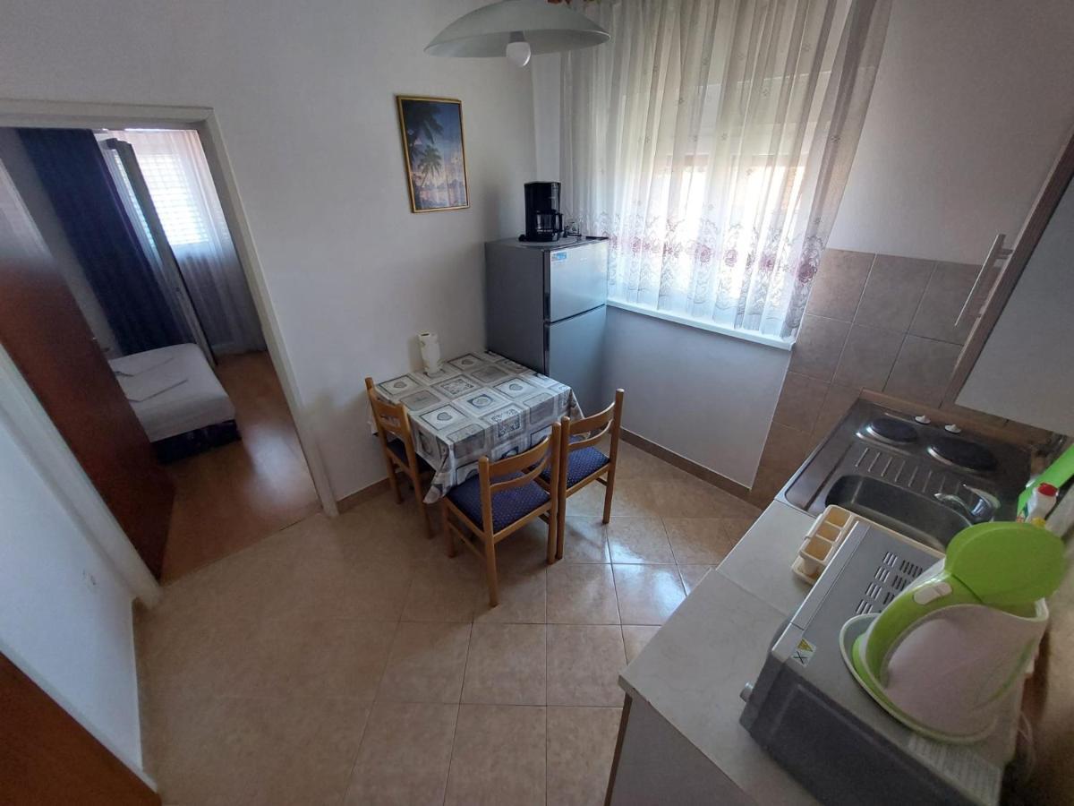 Apartmani Vukovic Kaprije Kültér fotó